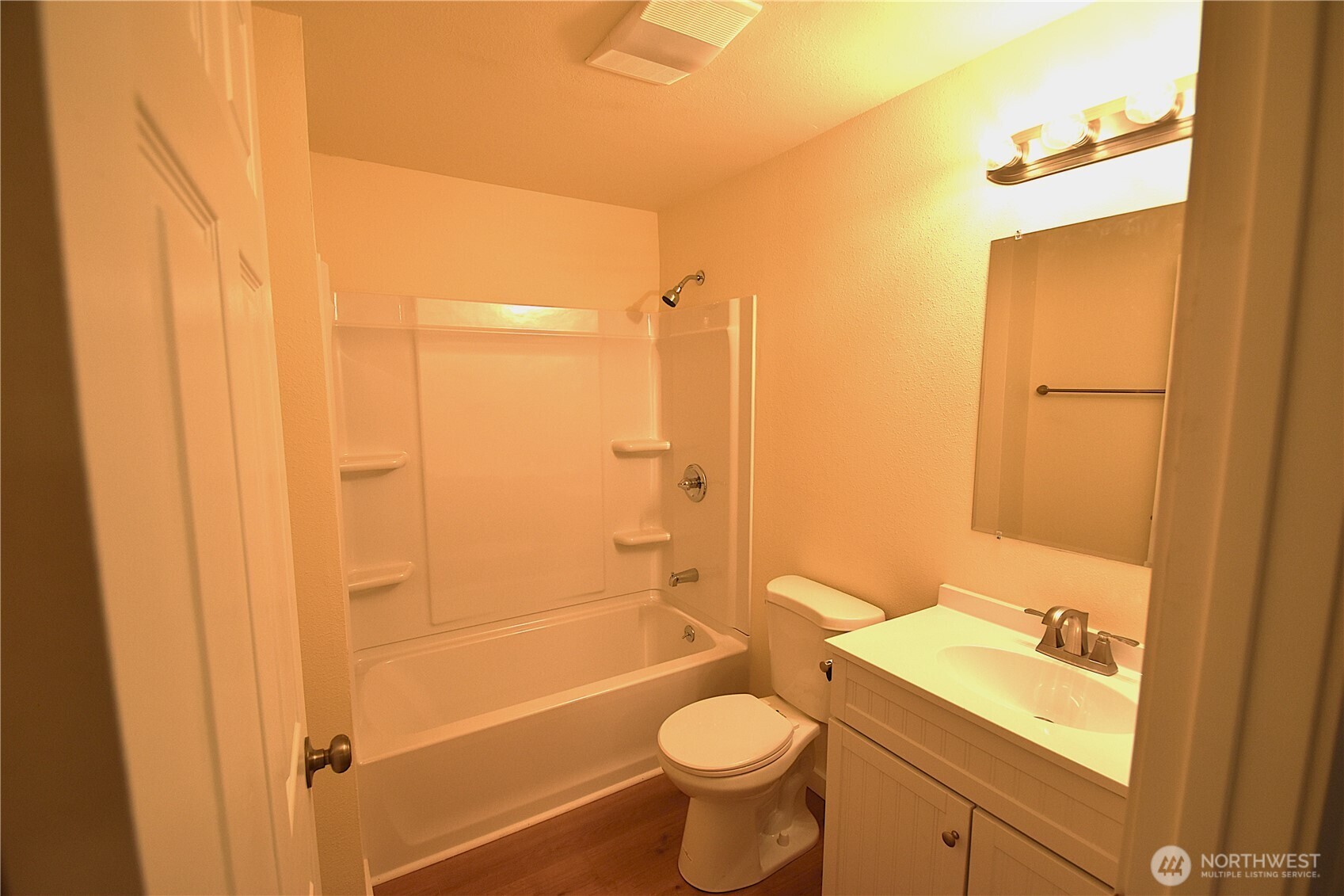 19222 Rosemary Street Property Photo 6