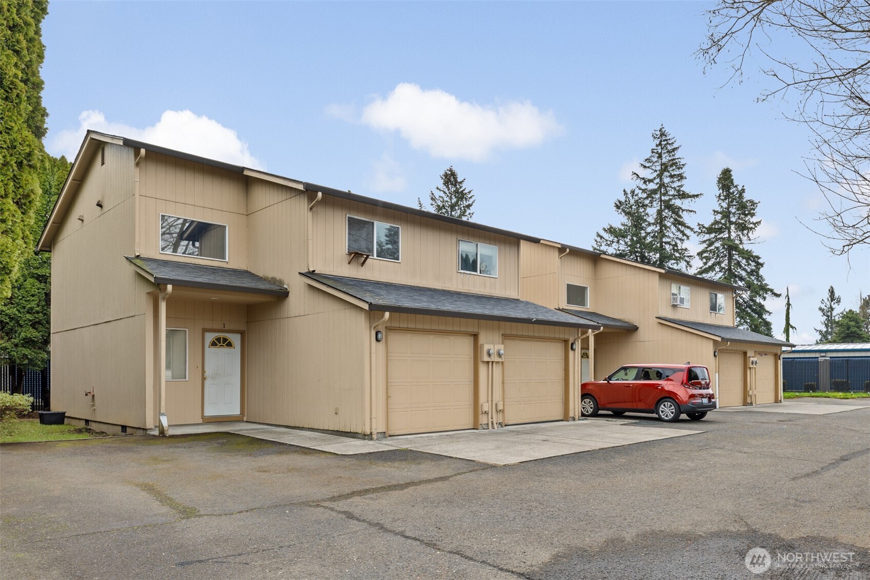 256 Se Weir Street Property Photo