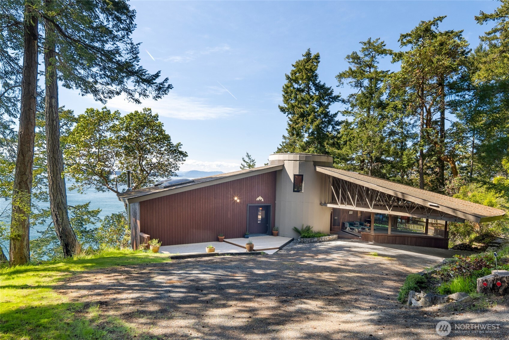 389 Madrona Drive Property Photo