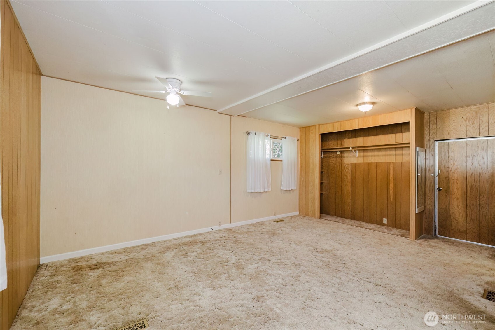 1327 Se Carl Pickle Drive 8 Property Photo 22