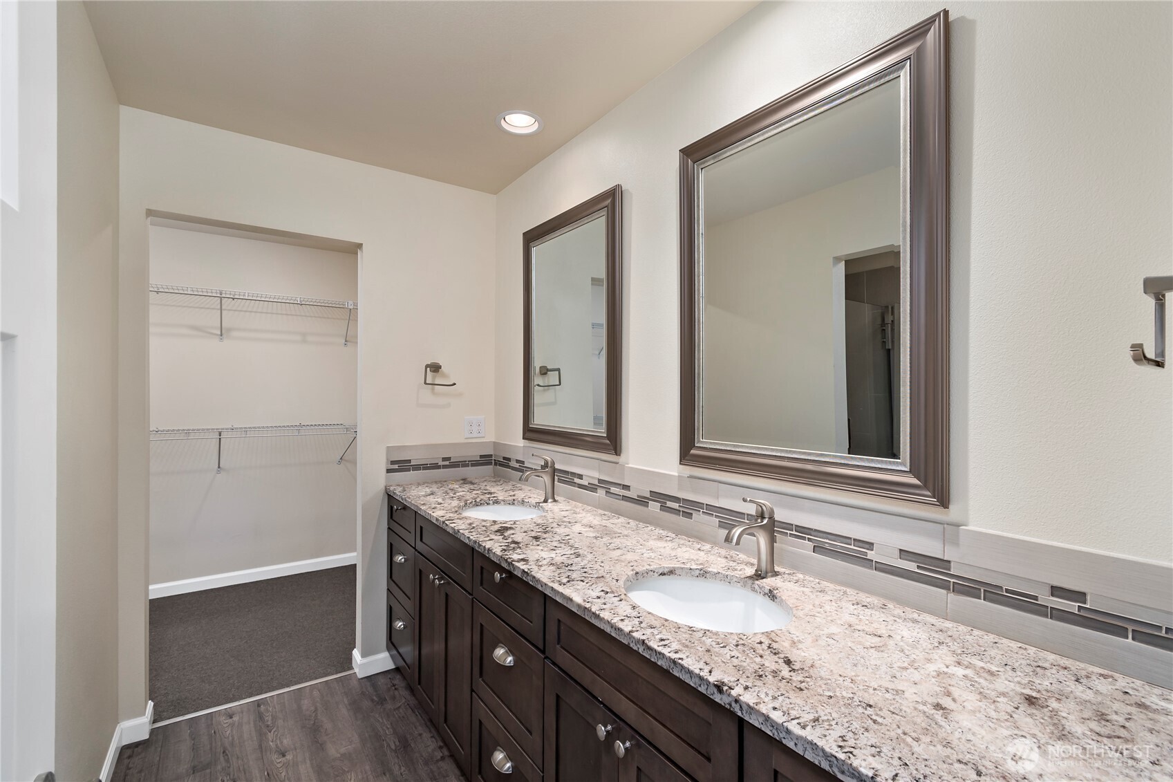 1697 Sw Waterside Court Property Photo 10
