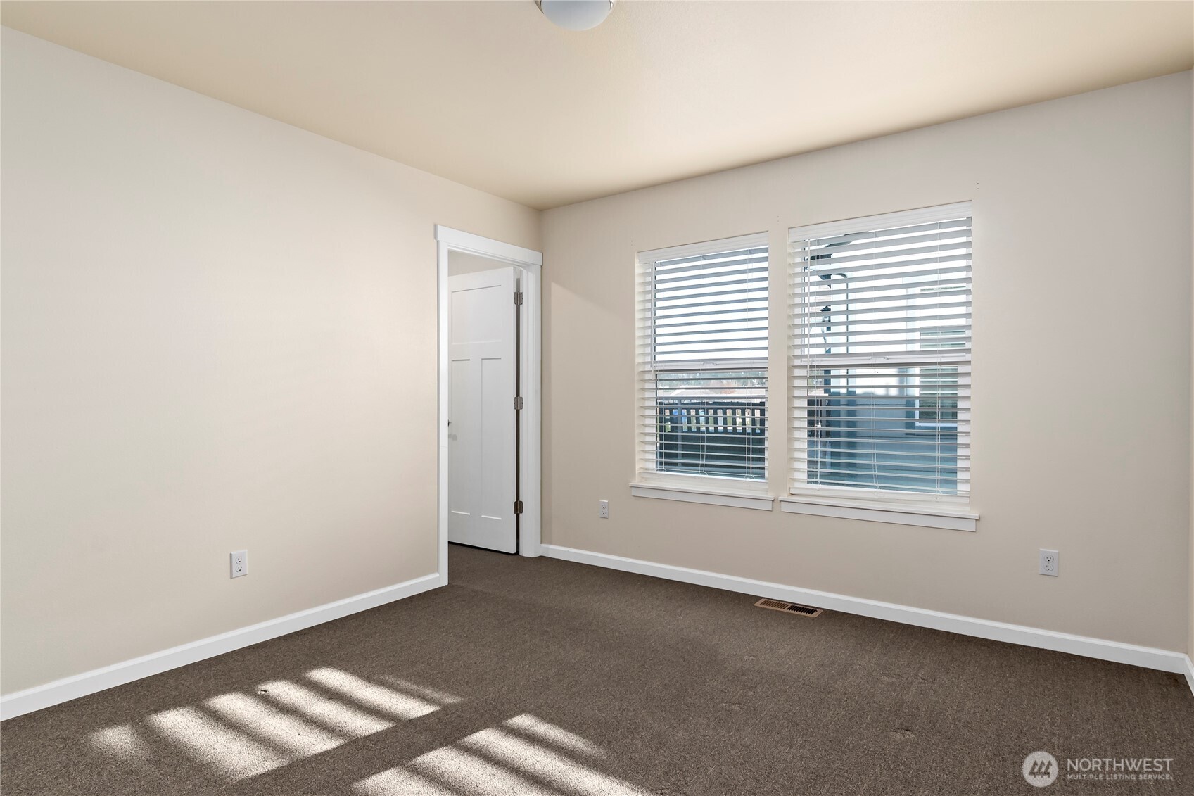 1697 Sw Waterside Court Property Photo 20
