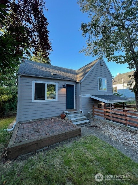 1448 17th Street Property Photo 2