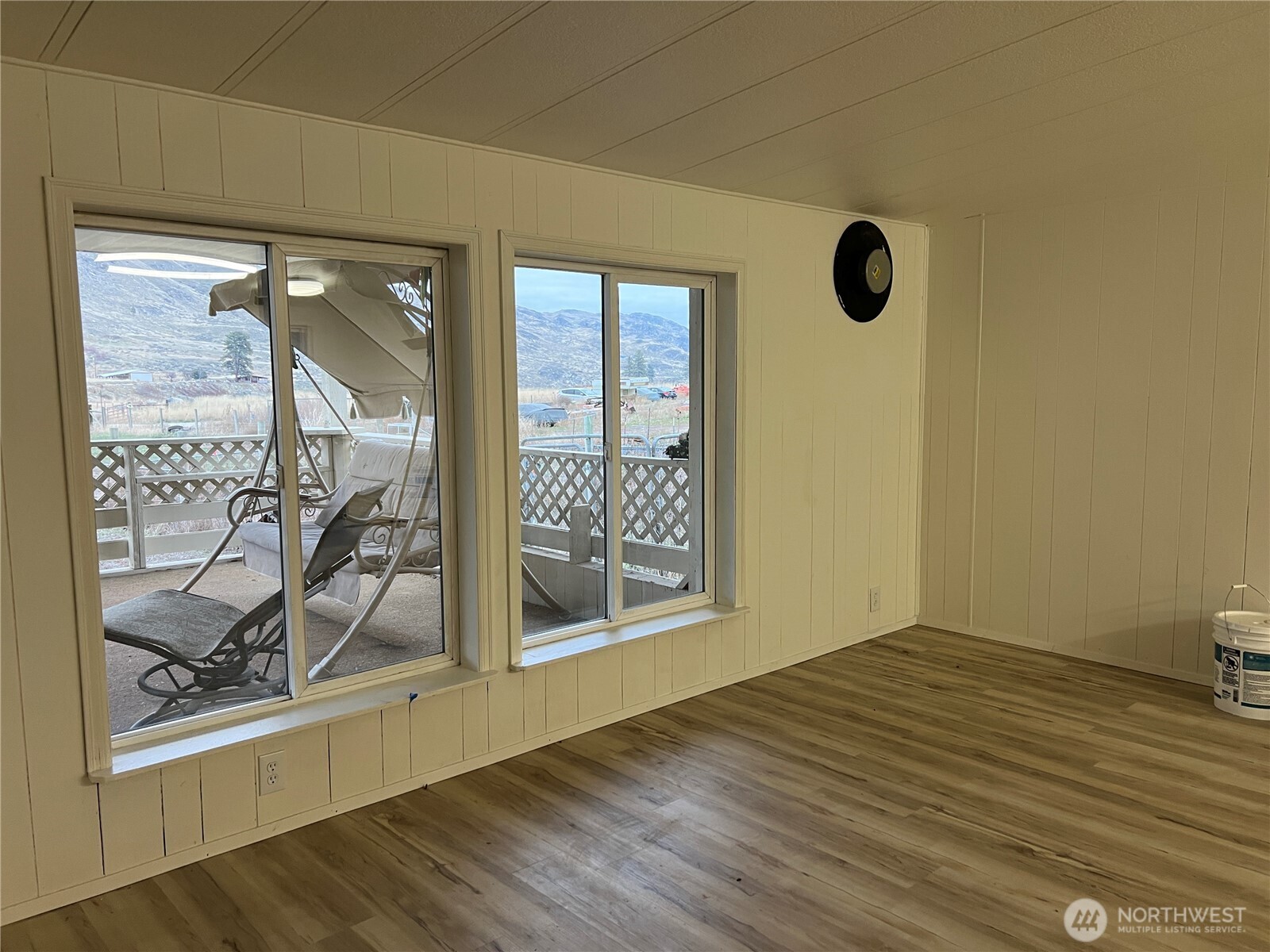 547 Valley Rd. Property Photo 4