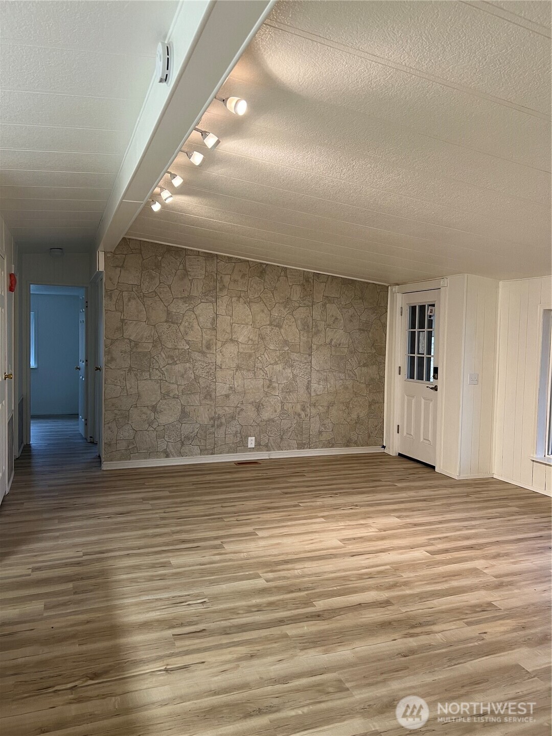 547 Valley Rd. Property Photo 16