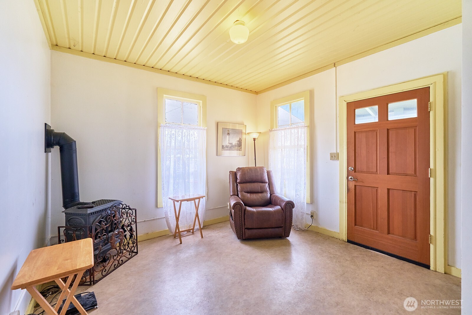 1310 Bay Avenue Property Photo 7