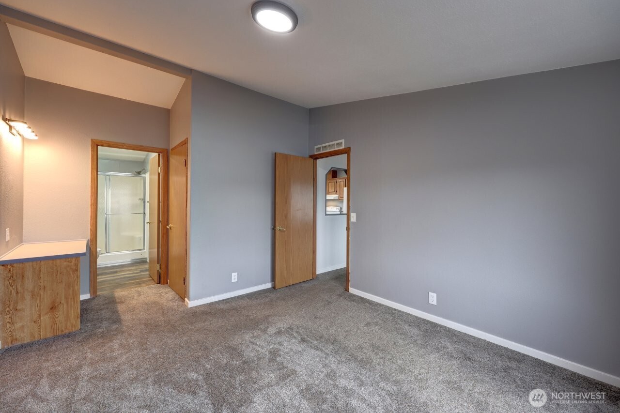 315 4th Street Property Photo 17