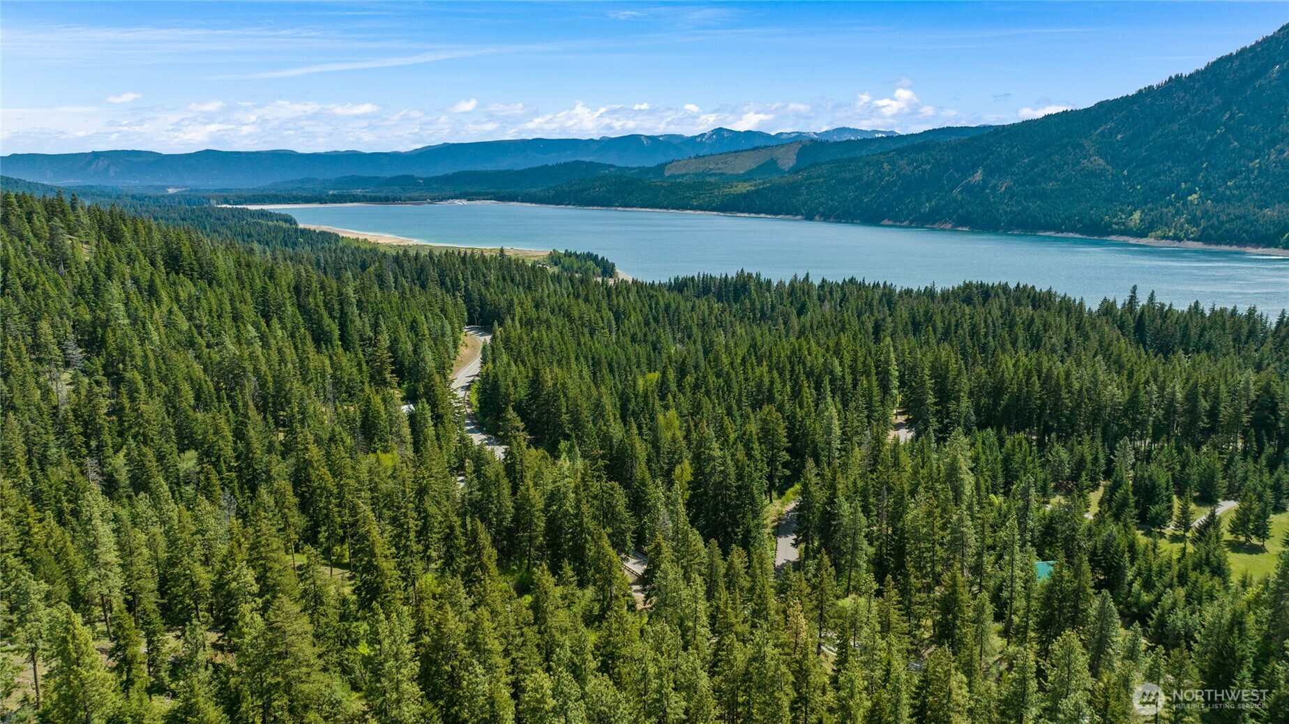 11 Salmon La Sac Highway Property Photo 7