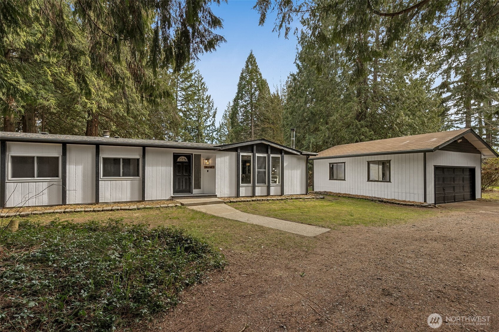 9314 Kelly Road Property Photo
