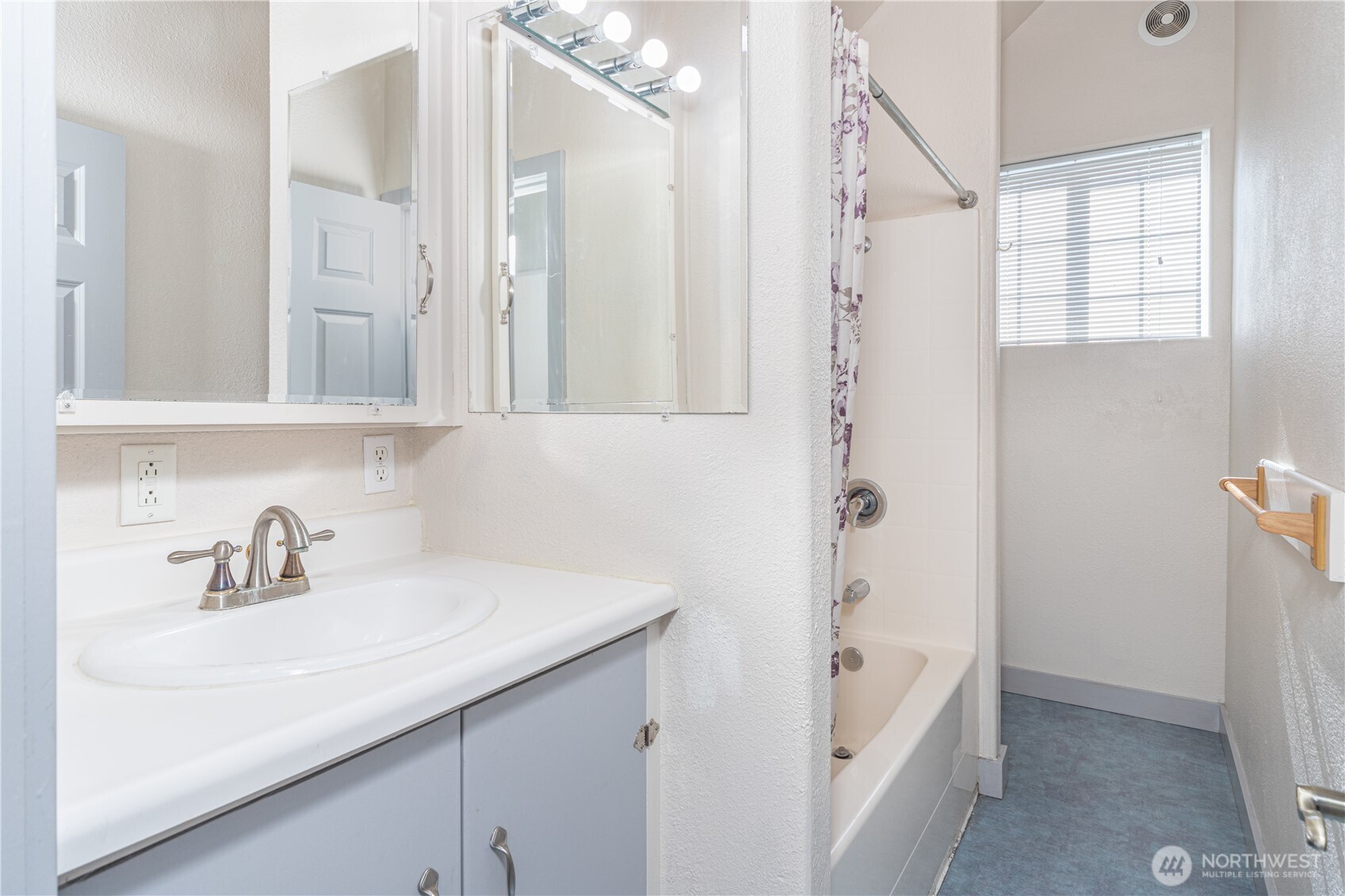 2171 Atterberry Road Property Photo 32