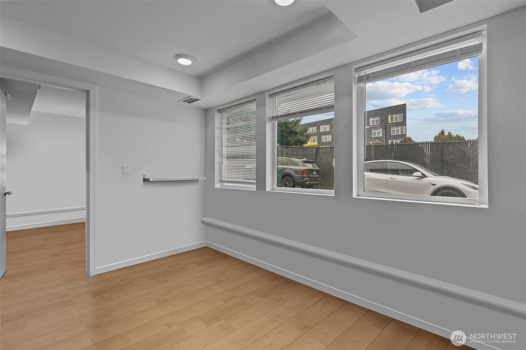 510 Rainier Avenue Property Photo 35