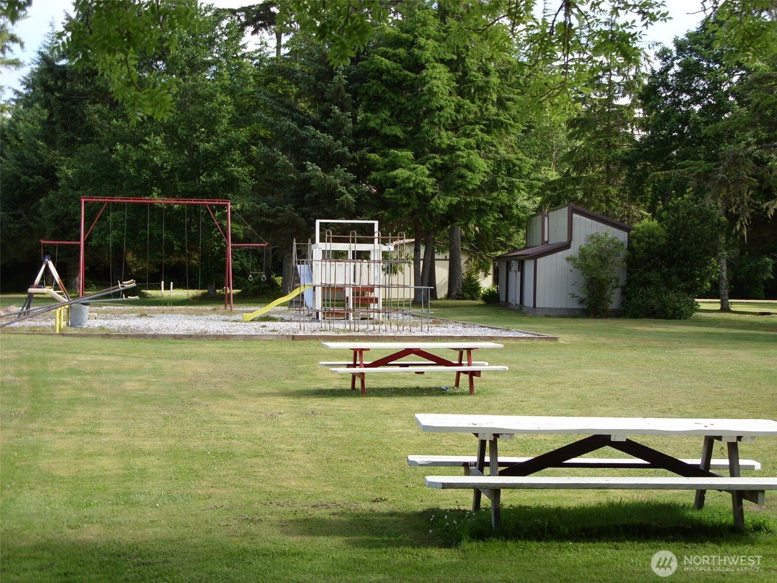 21803 Birch Place Property Photo 8