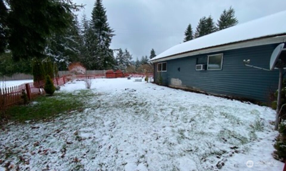 320 Queen Avenue Property Photo 6