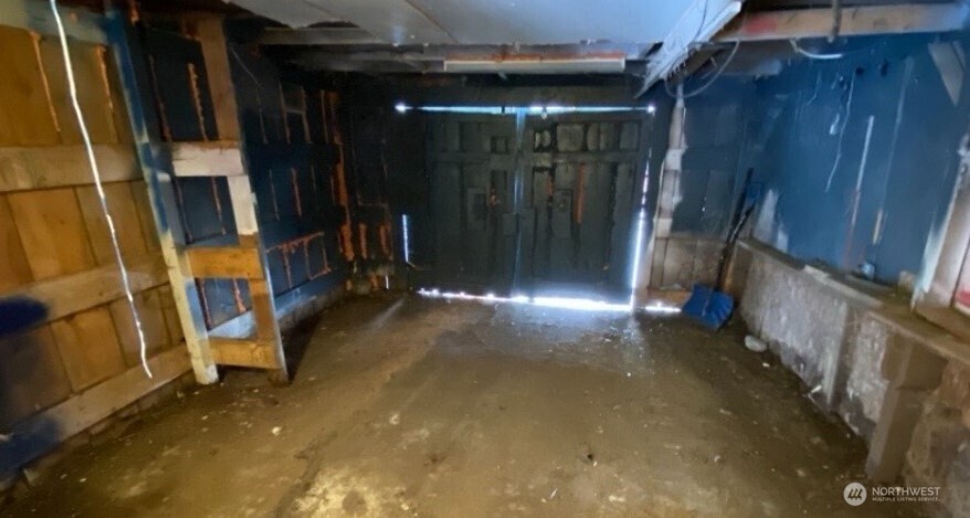 320 Queen Avenue Property Photo 14