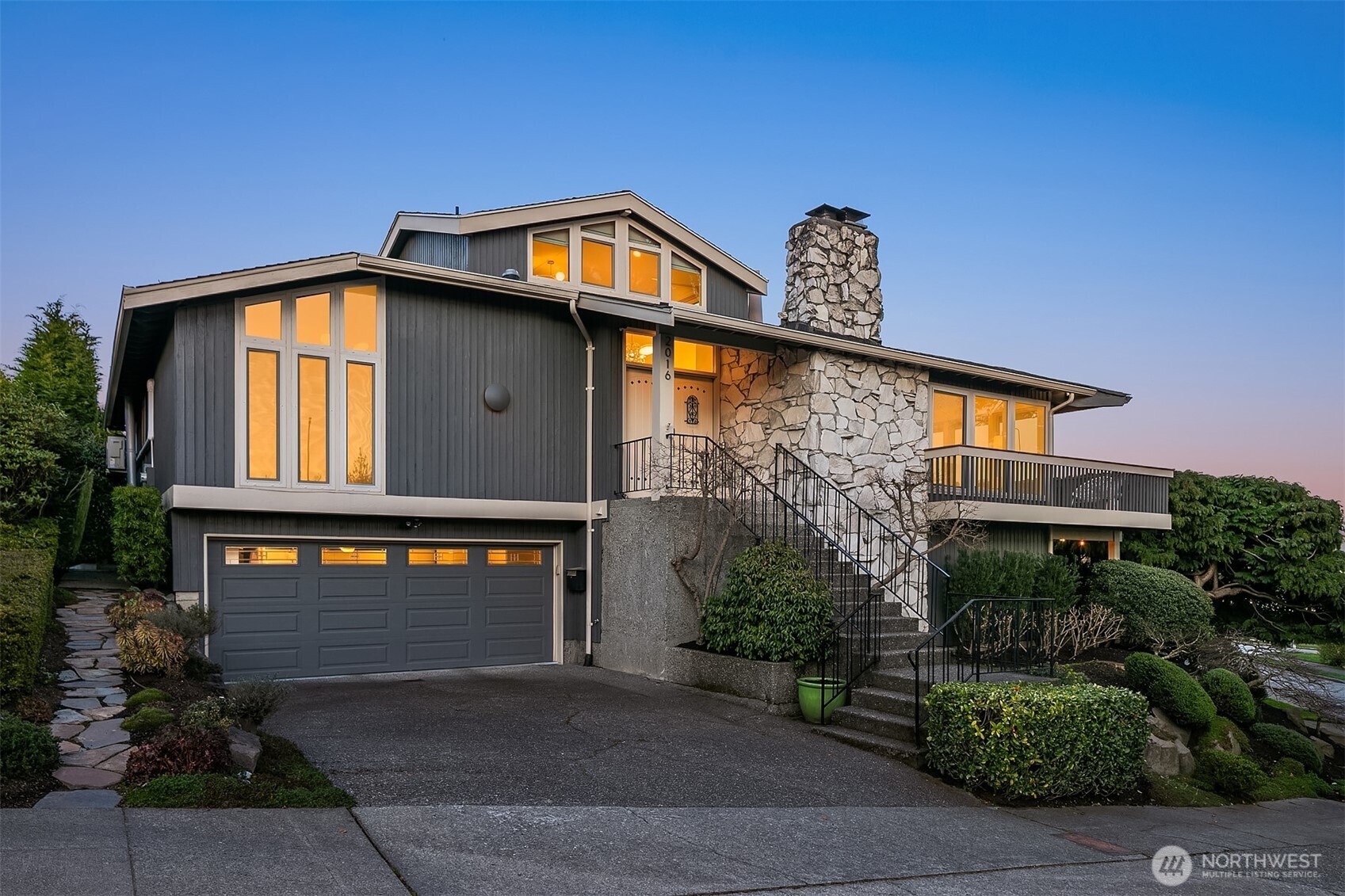 2016 Constance Drive Property Photo