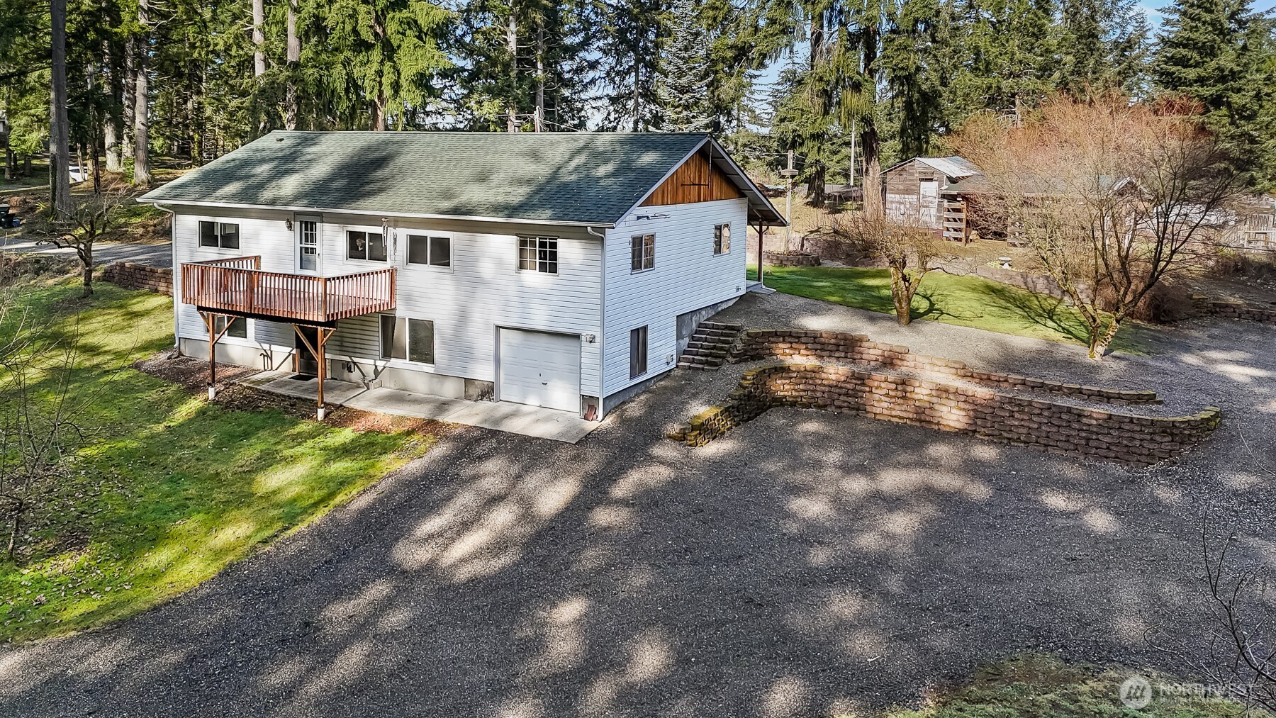 12024 Hillcrest Drive Property Photo