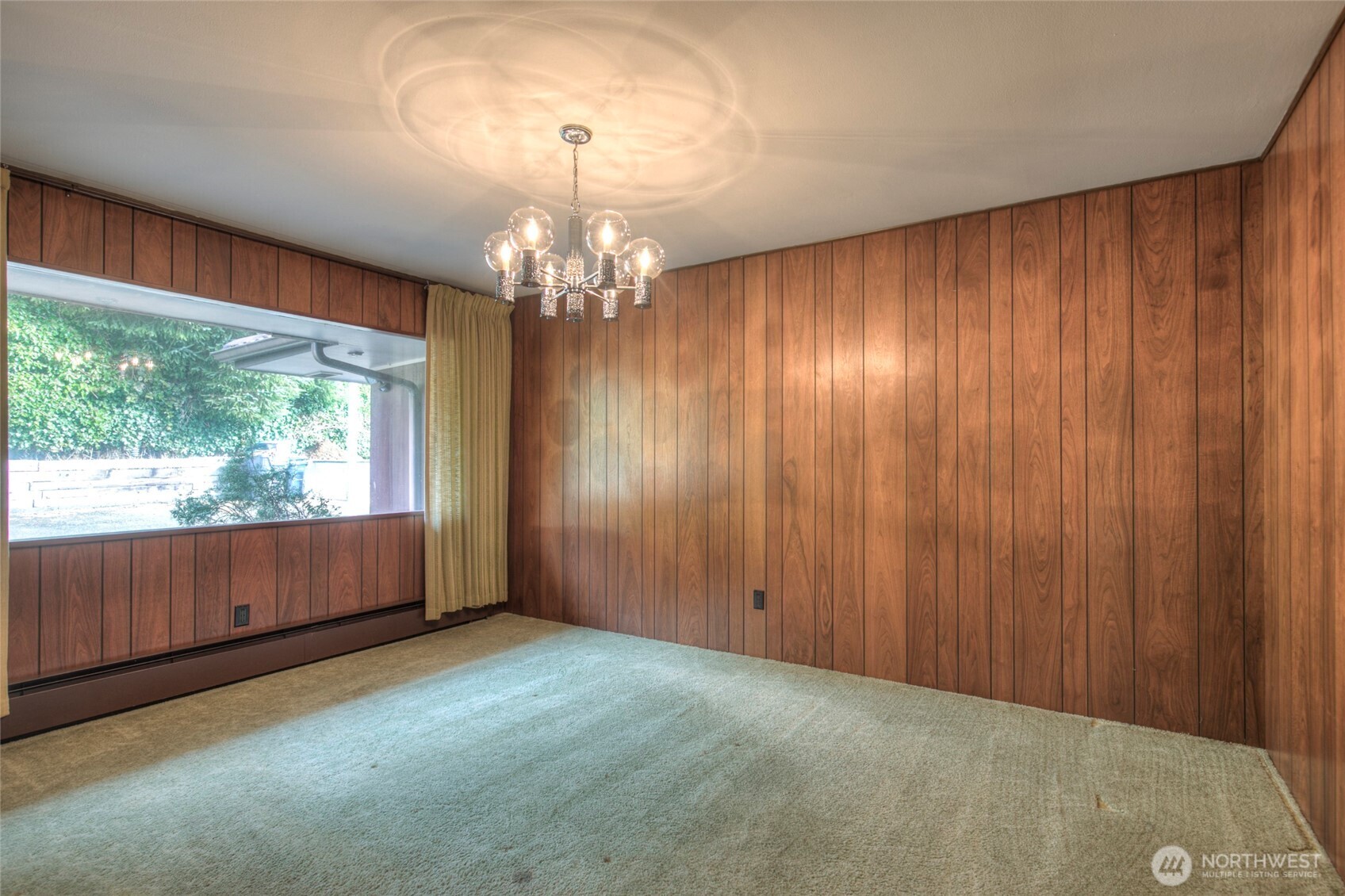 411 Gale Street Property Photo 11