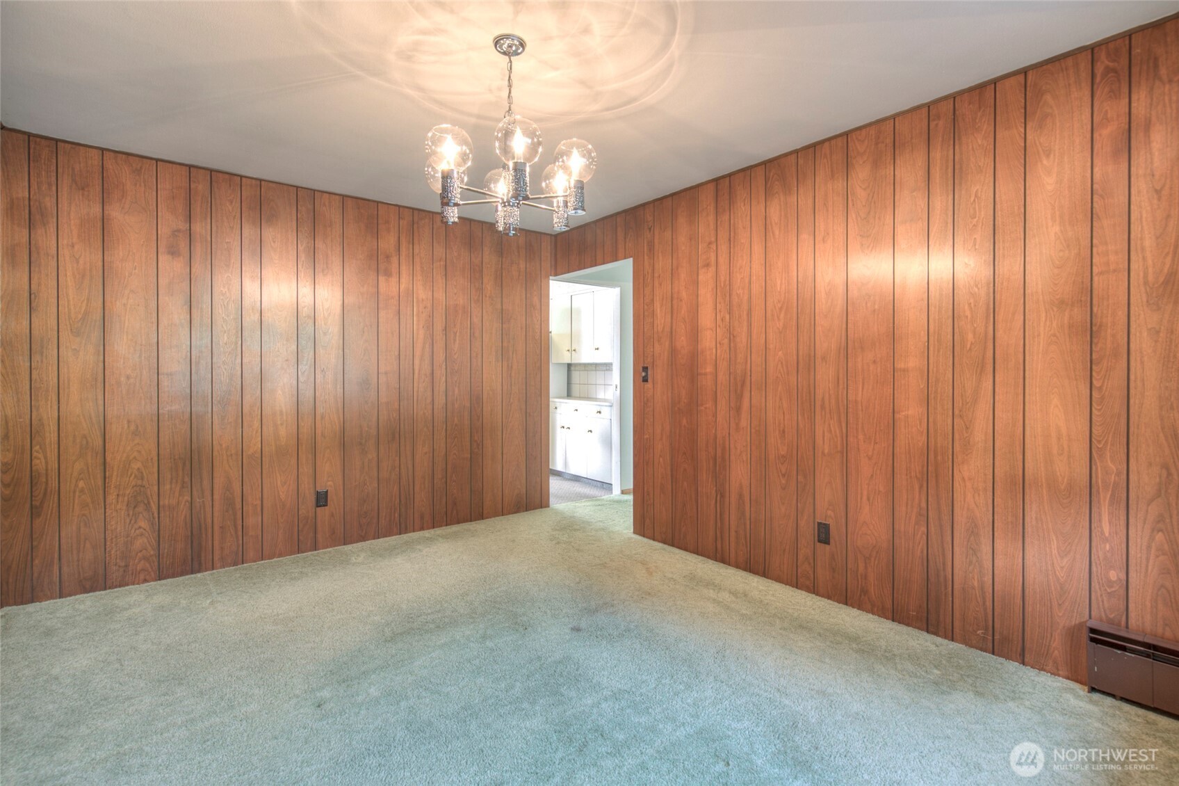 411 Gale Street Property Photo 12
