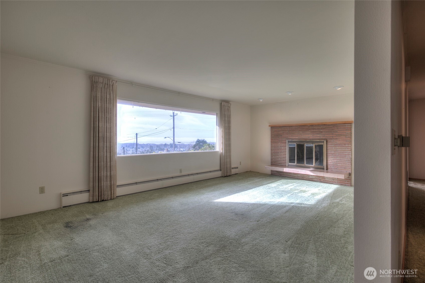 411 Gale Street Property Photo 13