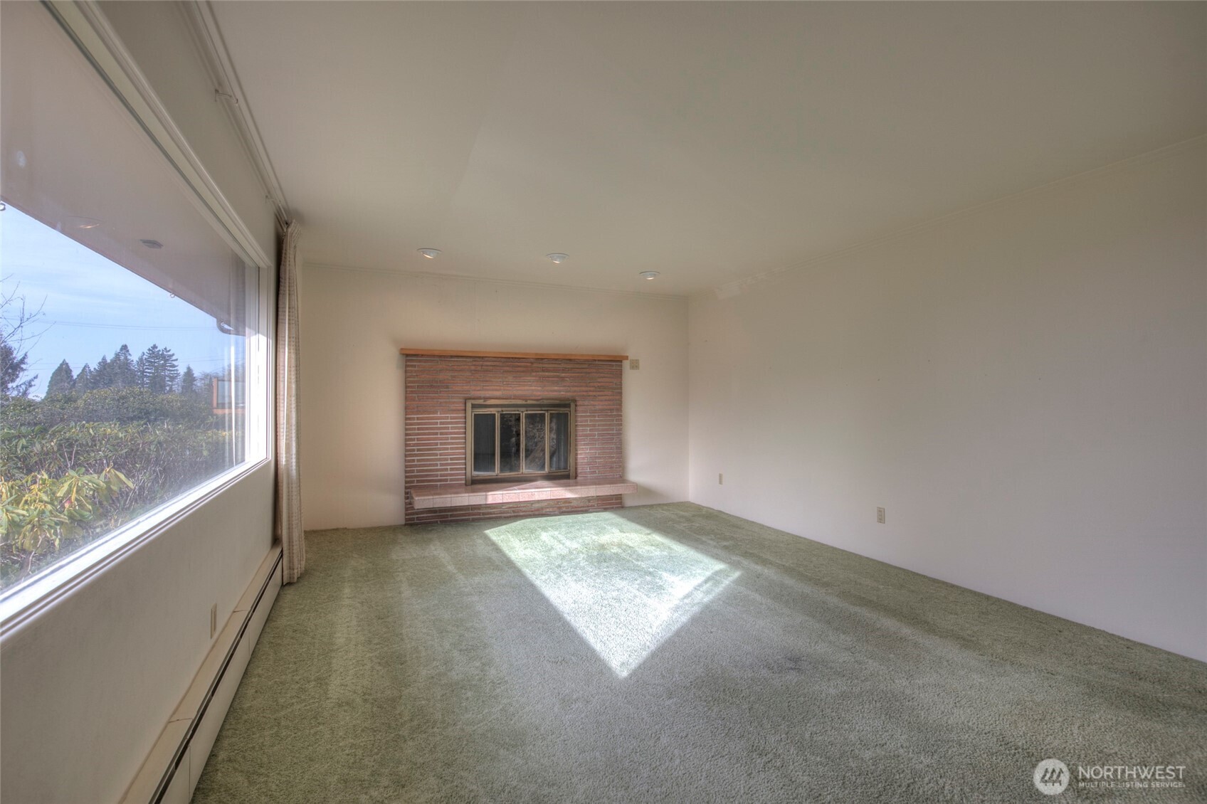 411 Gale Street Property Photo 14