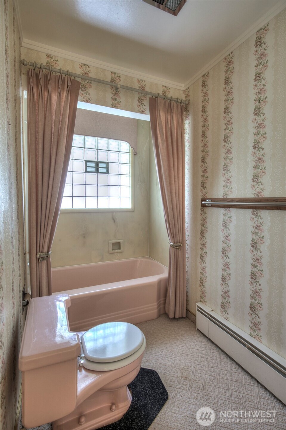 411 Gale Street Property Photo 23