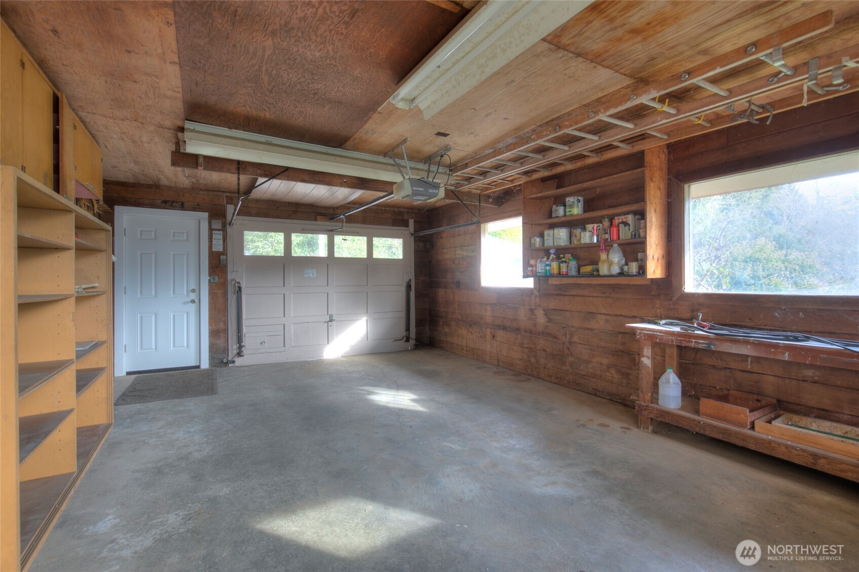 411 Gale Street Property Photo 37