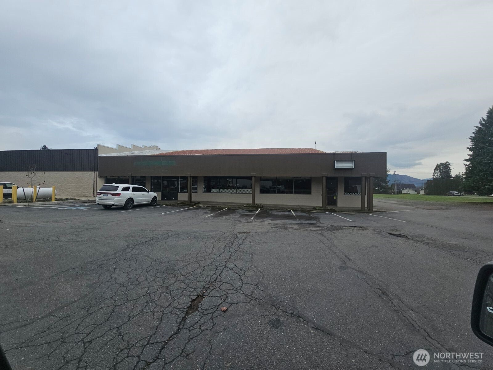 377 2nd Street Property Photo