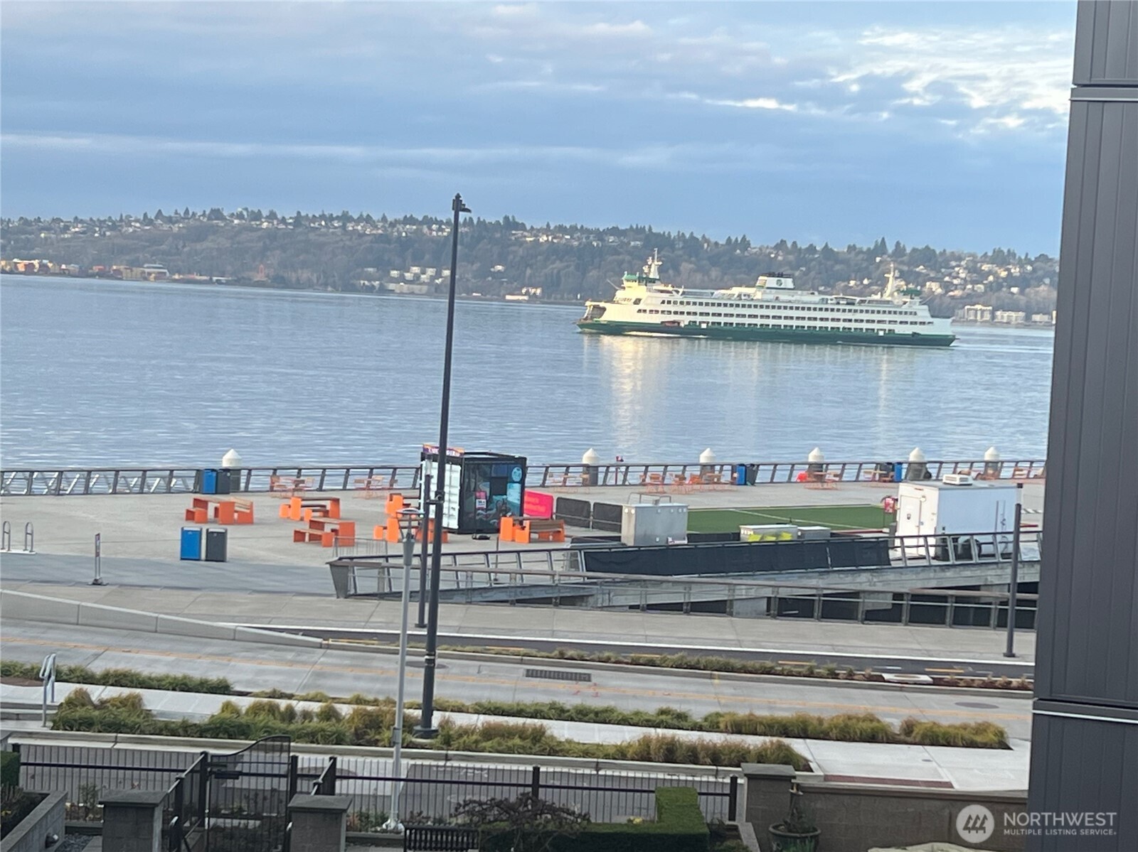 1900 Alaskan Way 309 Property Photo 1