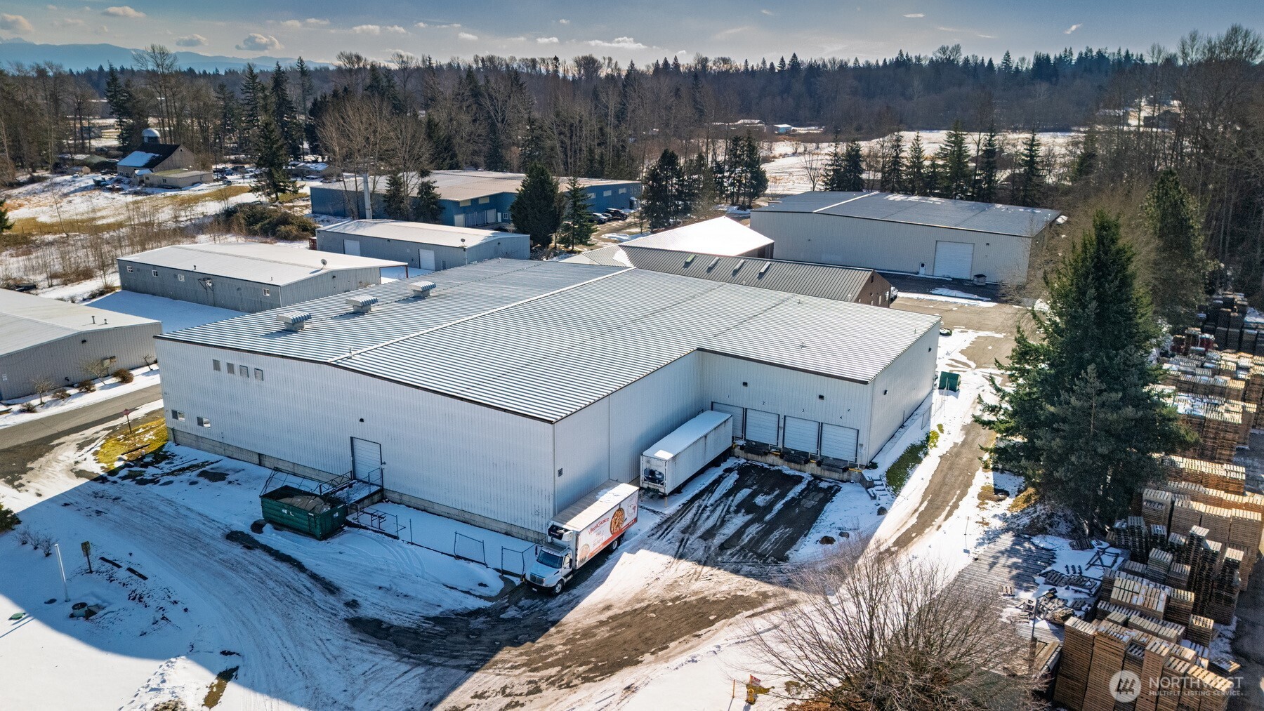 2460 Salashan Loop Property Photo 9