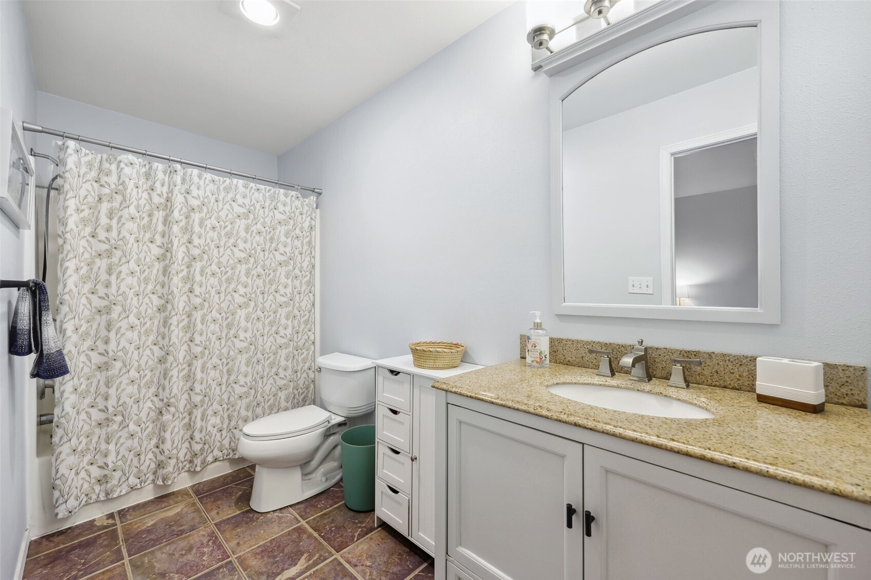 1414 Windsor Avenue Property Photo 17