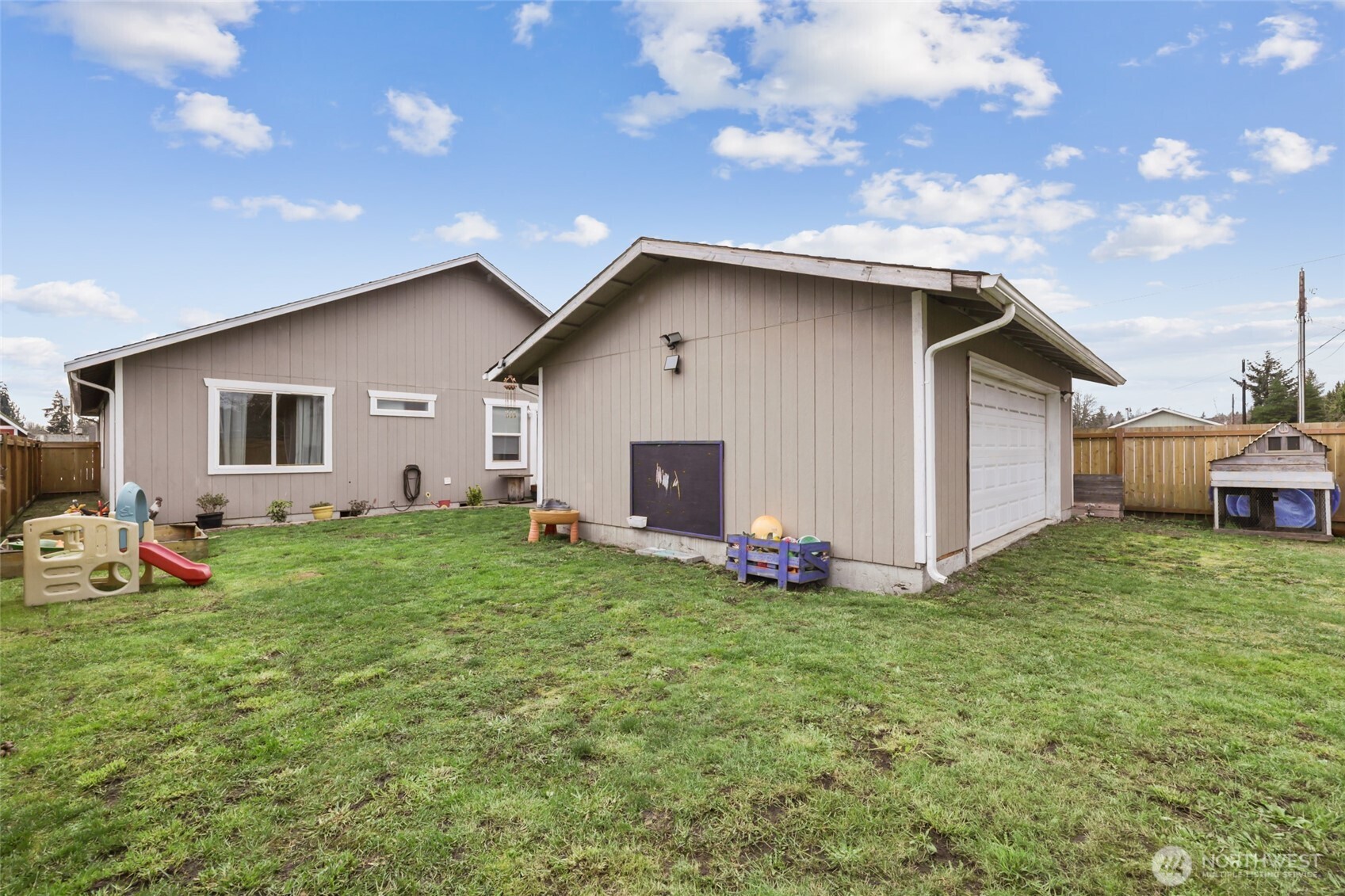 1414 Windsor Avenue Property Photo 23