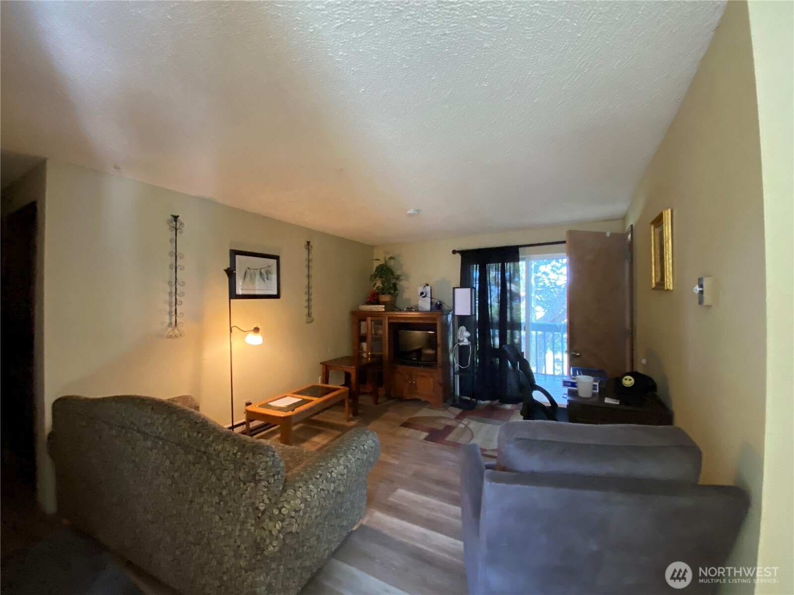 900 906 W Heron Street Property Photo 7