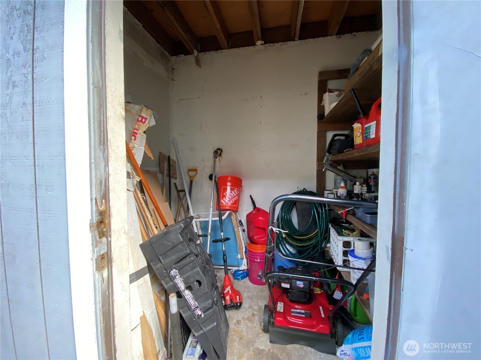 900 906 W Heron Street Property Photo 14