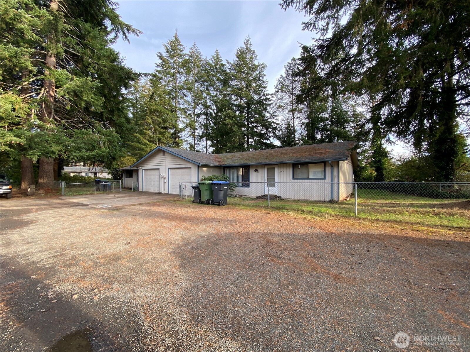 1602 1604 King Street Property Photo 4