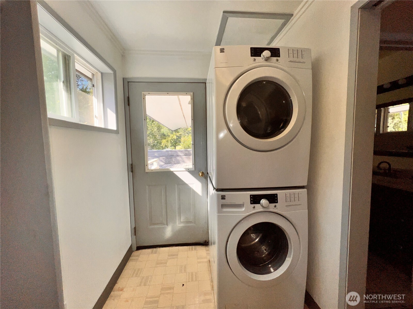 17320 N Highway 21 Property Photo 12
