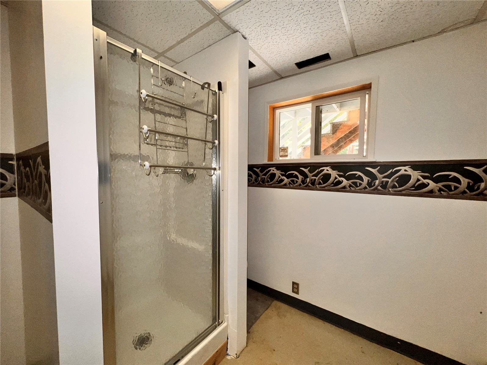 17320 N Highway 21 Property Photo 15