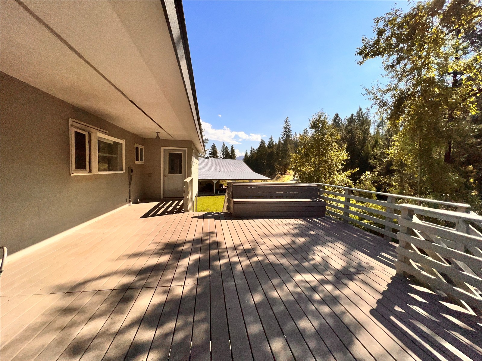 17320 N Highway 21 Property Photo 23