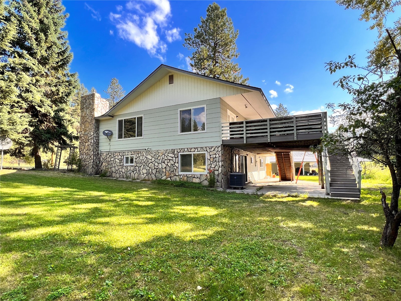 17320 N Highway 21 Property Photo 26