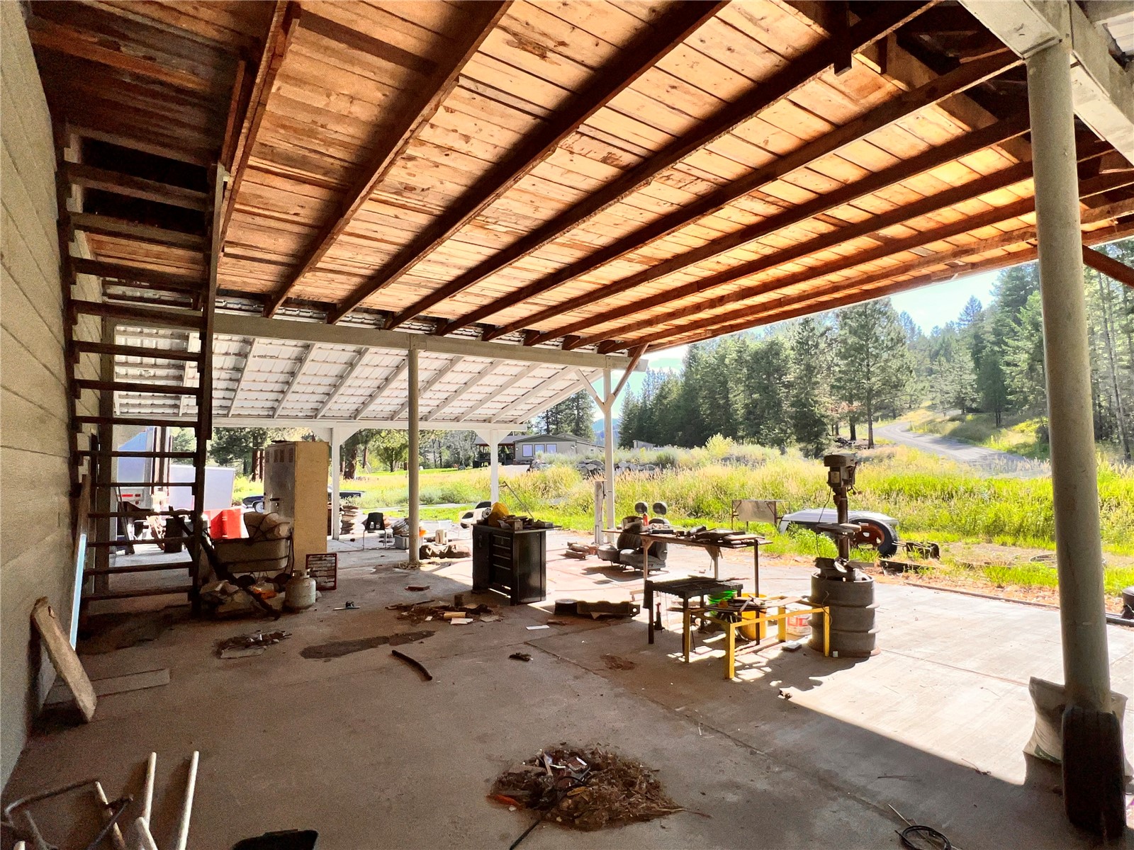 17320 N Highway 21 Property Photo 35