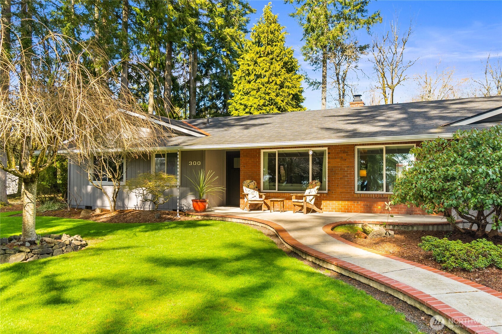 300 Se Valley View Way Property Photo