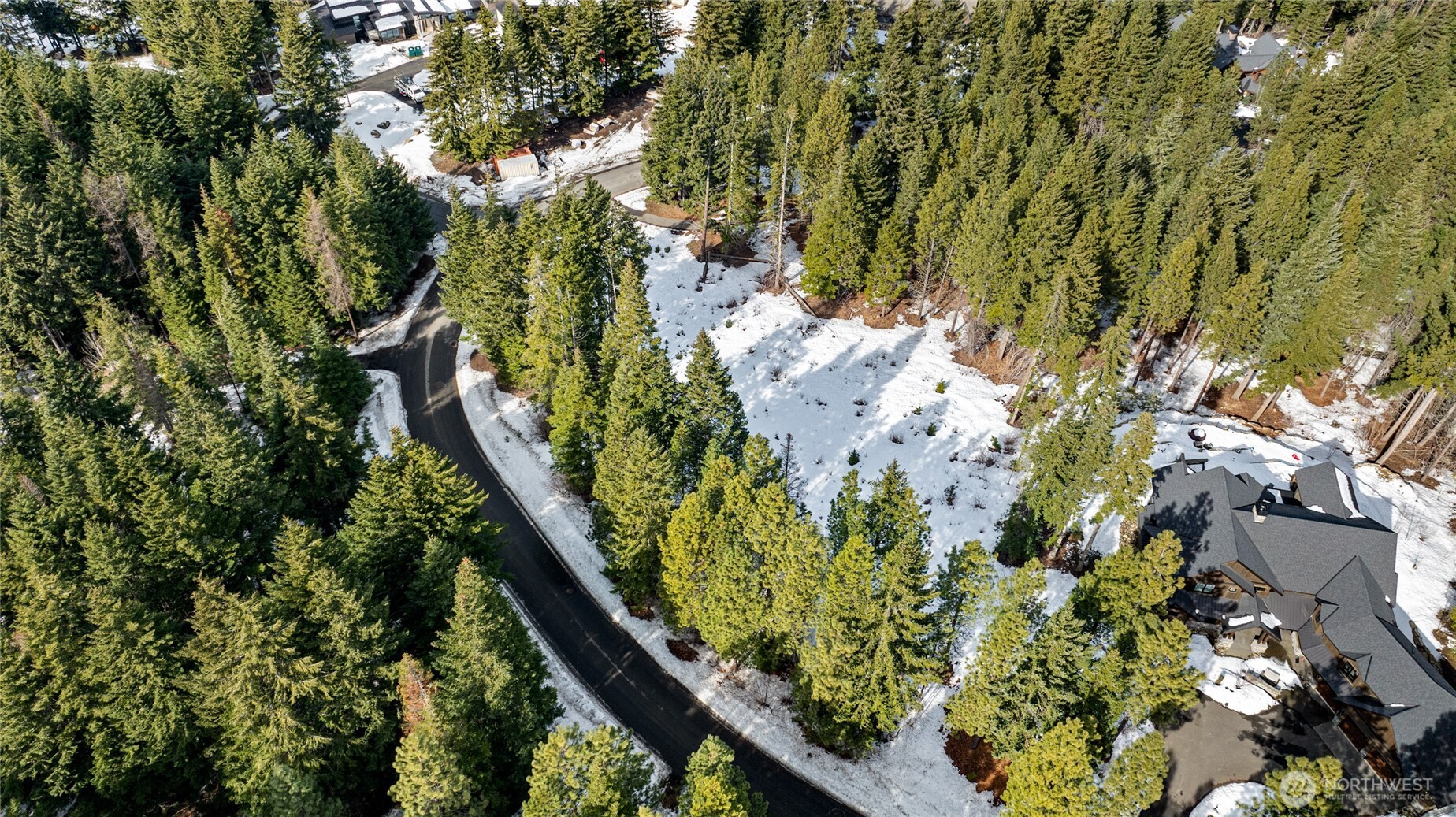 681 Iron Monarch Loop Property Photo 8