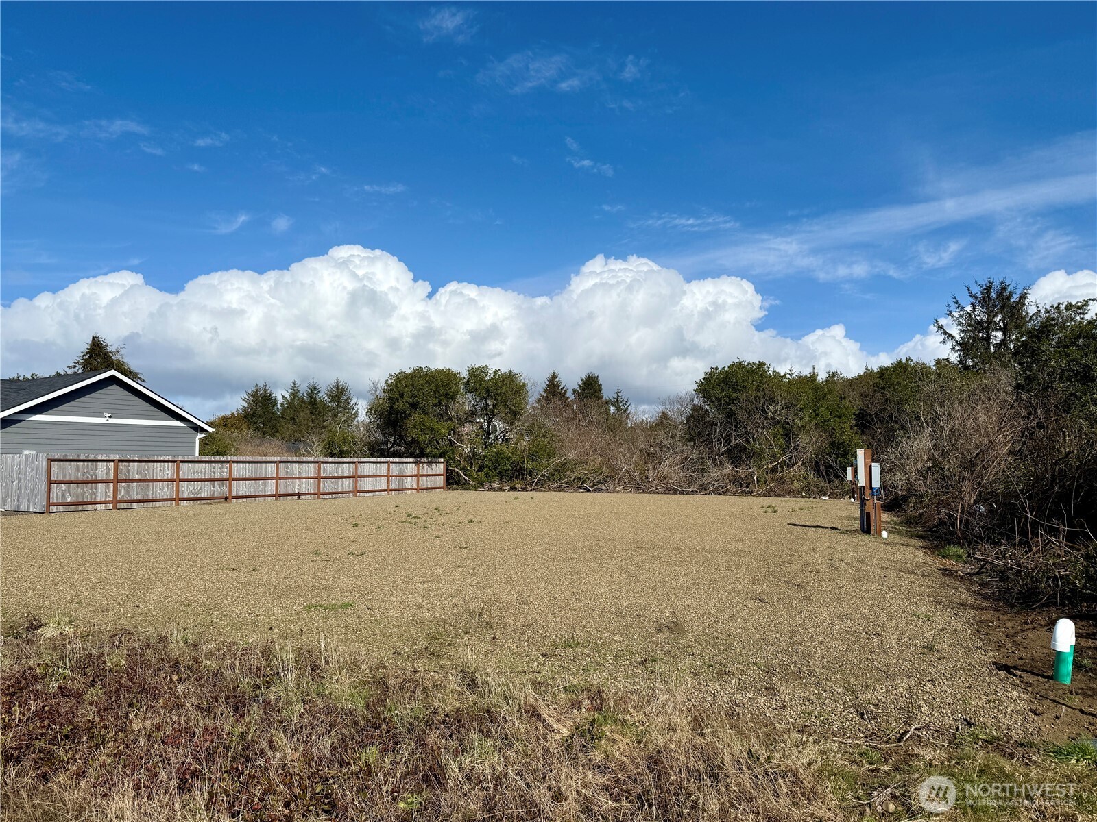 198 N Wynoochee Drive Property Photo 15