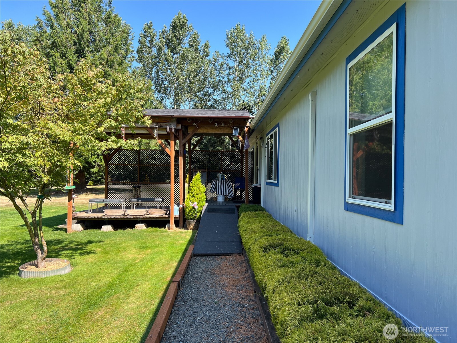 190 Hunt Road Property Photo 4
