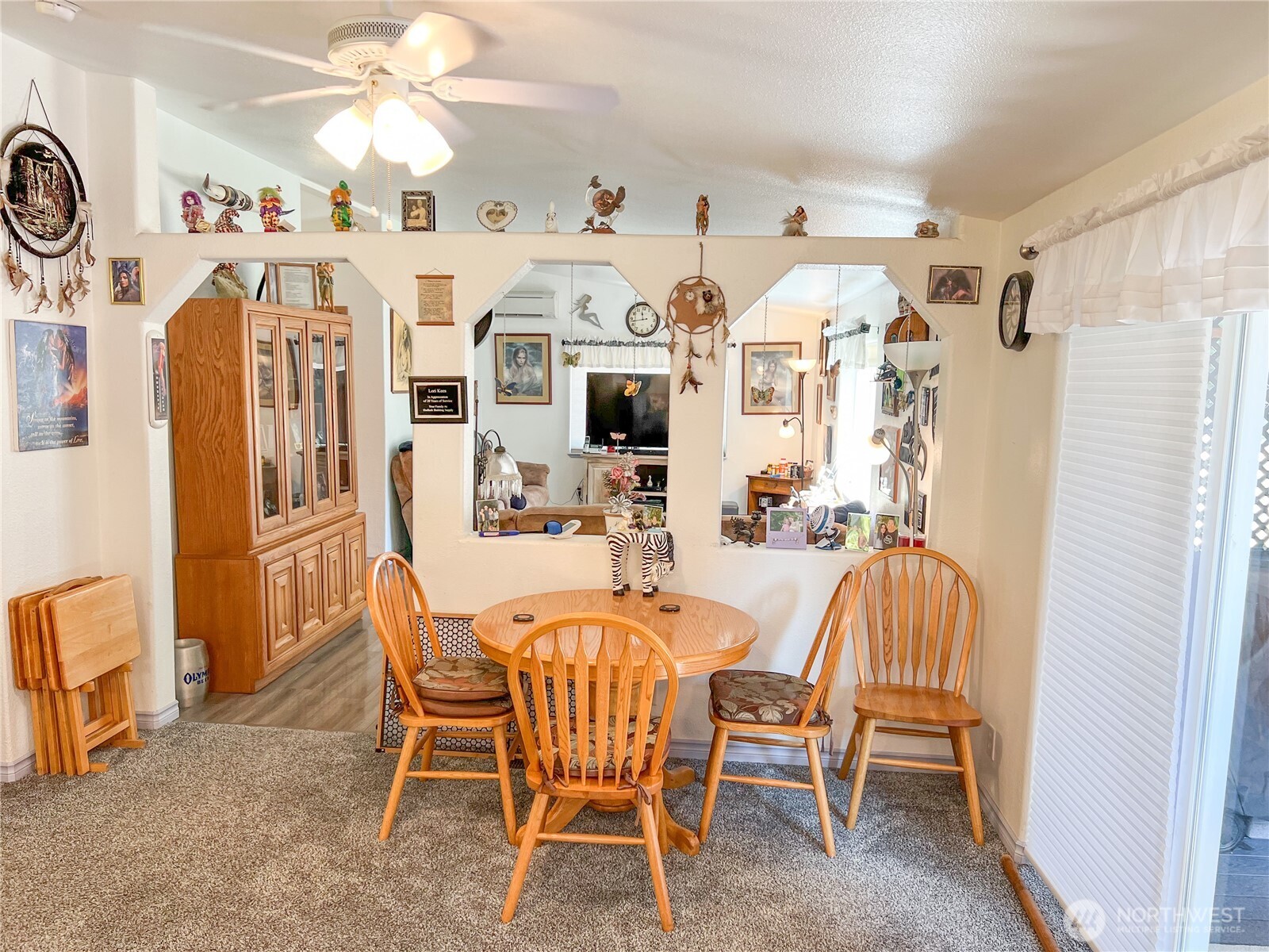 190 Hunt Road Property Photo 8