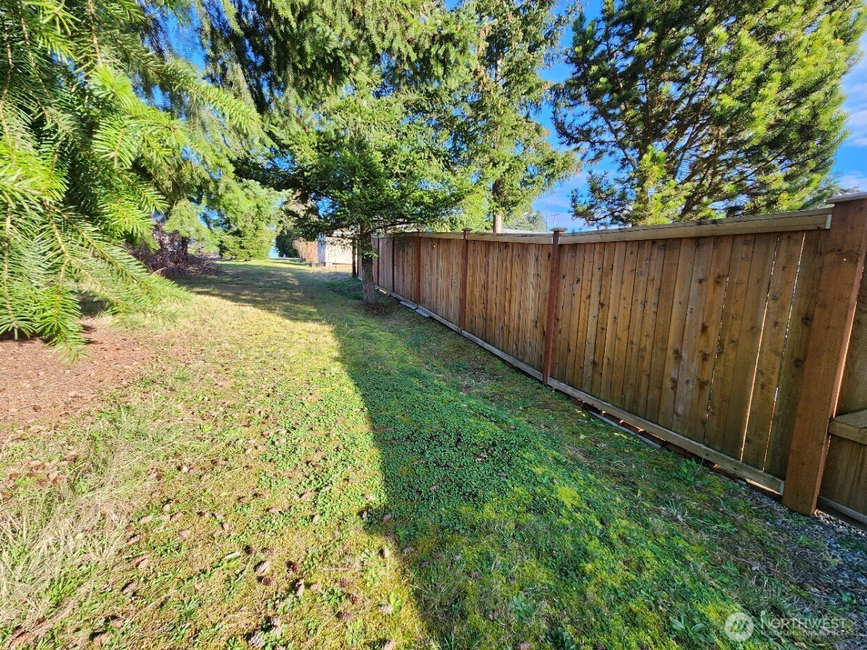 99999 Fairmount Avenue Property Photo 26