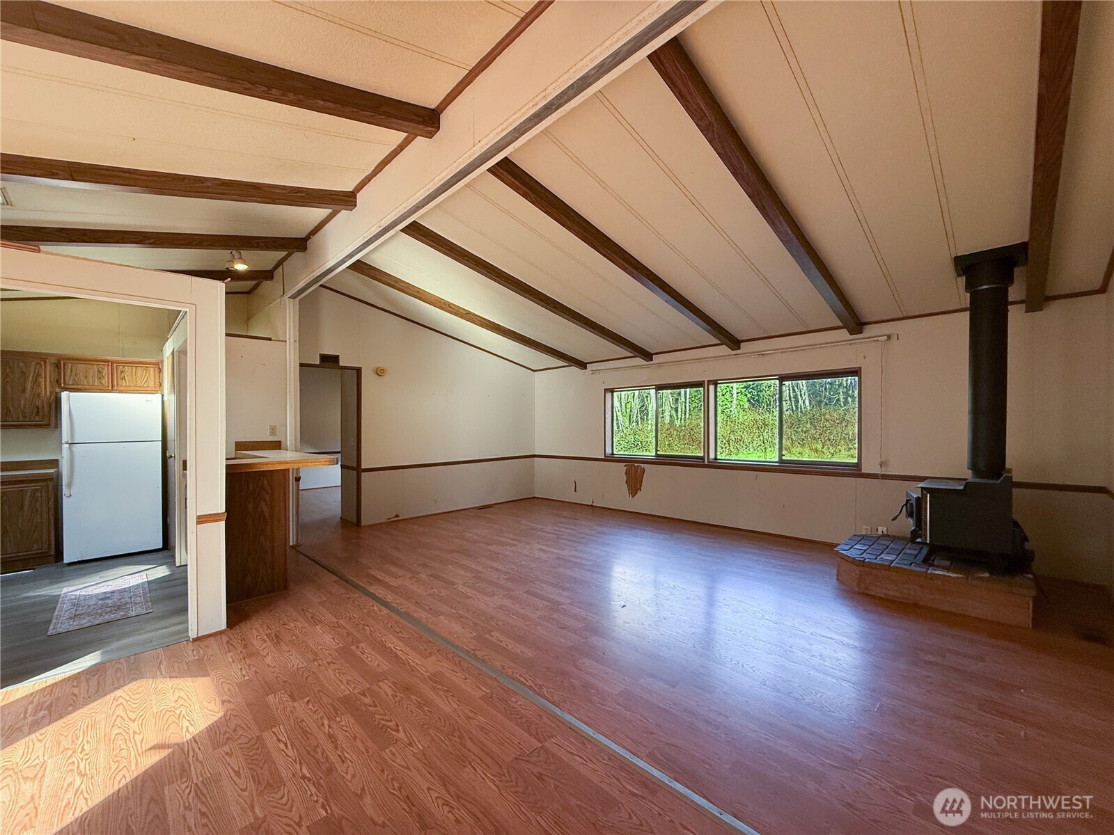 1645 Swordfern Lane Property Photo 6