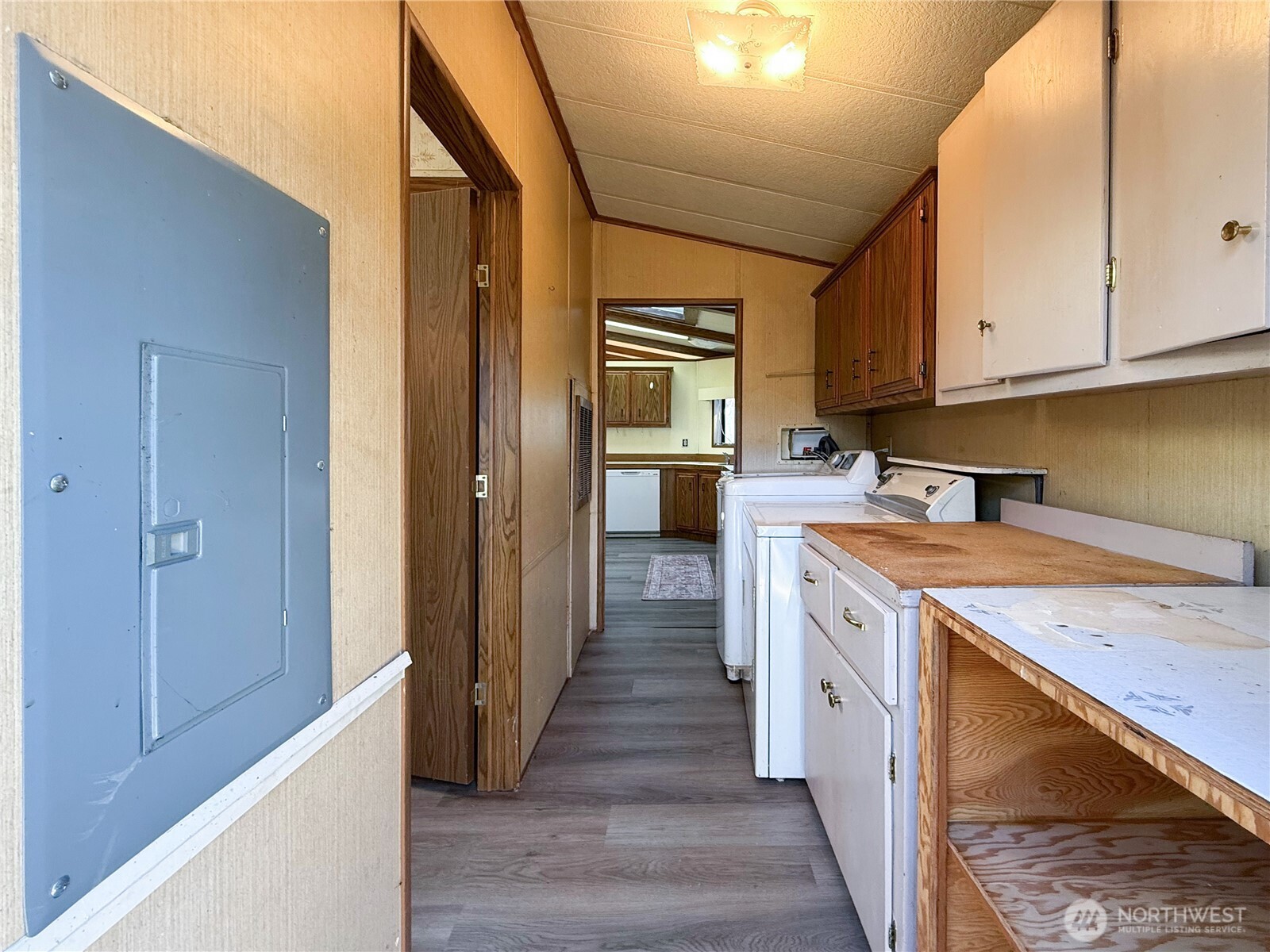 1645 Swordfern Lane Property Photo 19