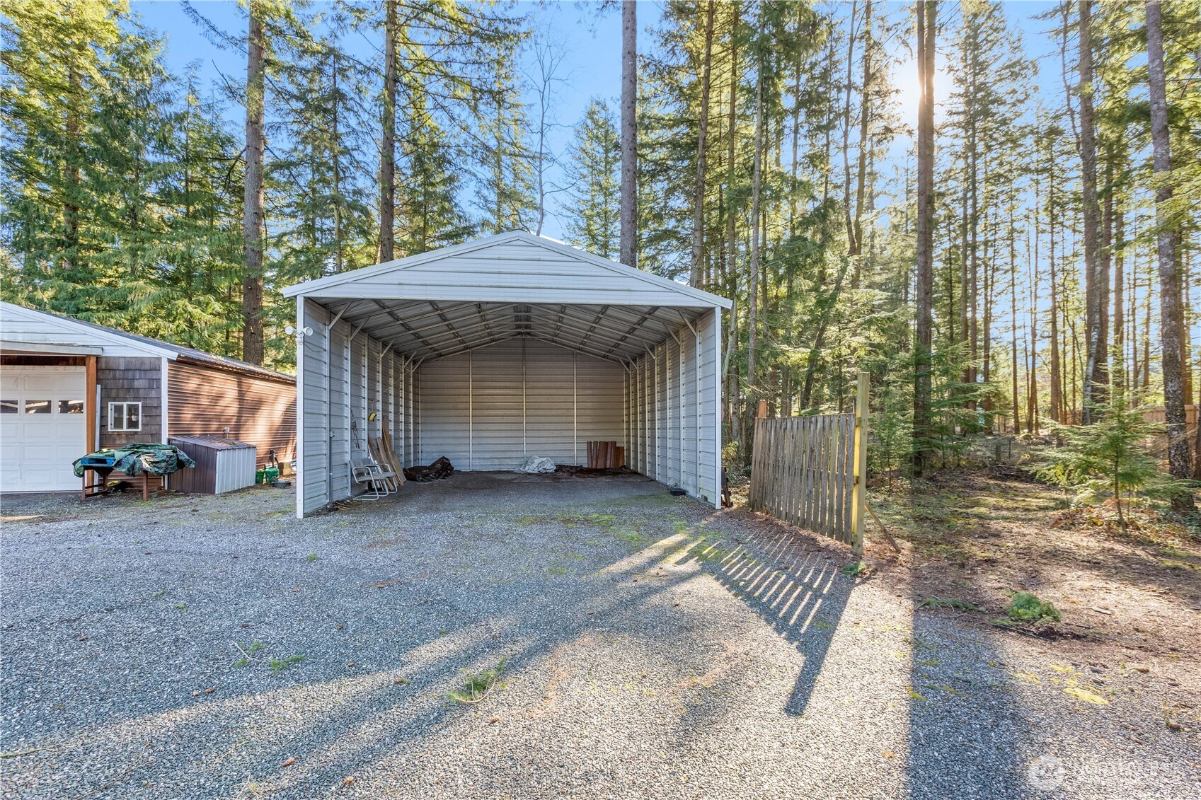 8668 Bell Court Property Photo 4