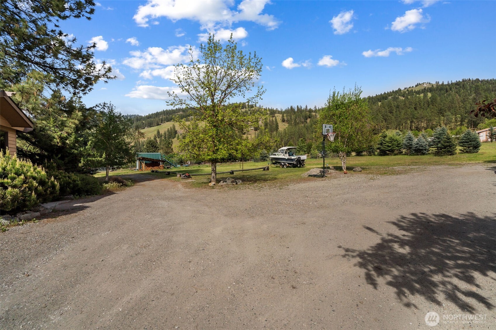 21 Louie Creek Drive Property Photo 34