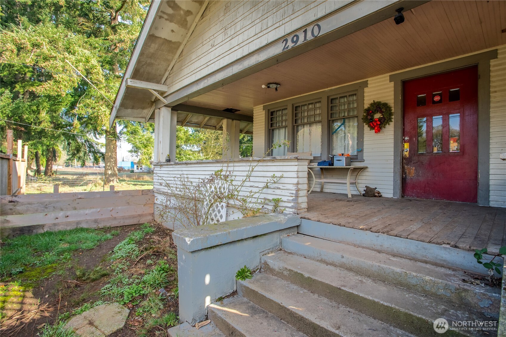 2910 Harrison Avenue Property Photo 2